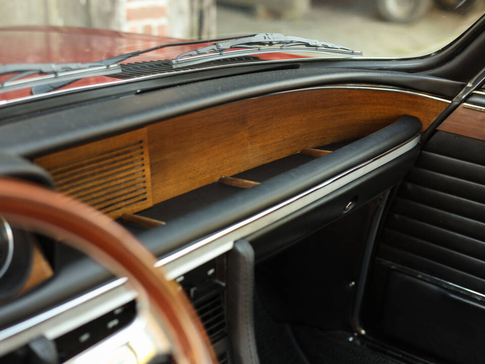 Bild 24/94 von BMW 3.0 CSi (1975)