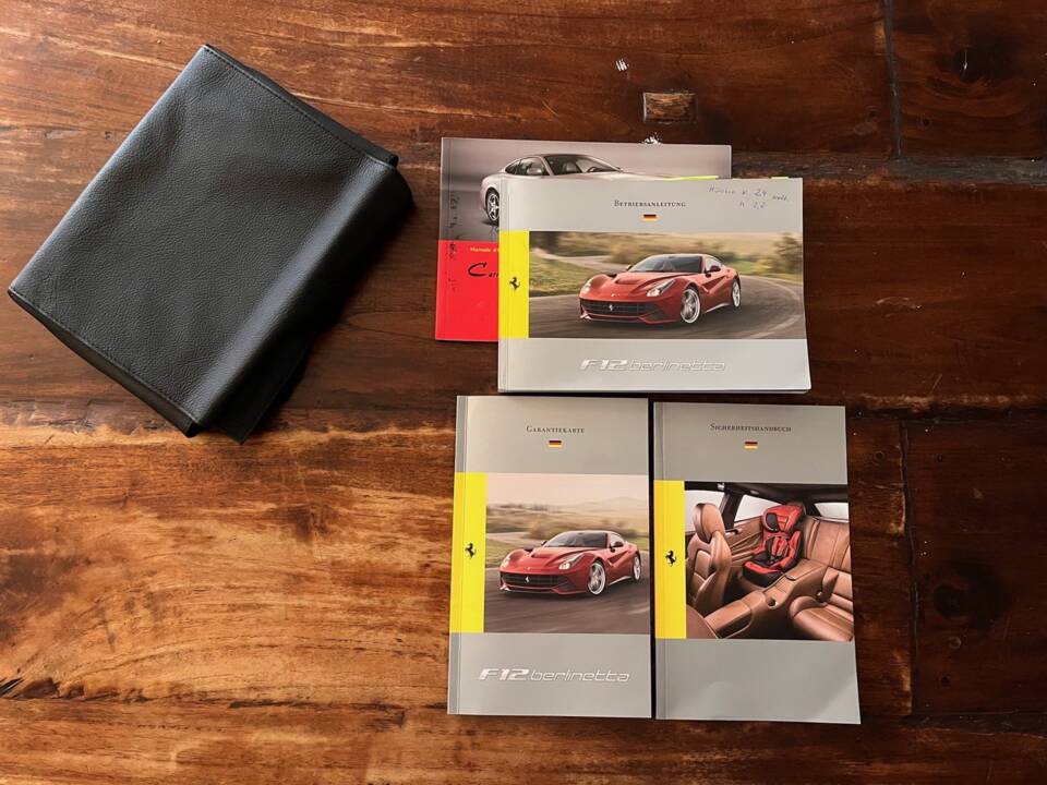 Imagen 5/40 de Ferrari F12berlinetta (2014)