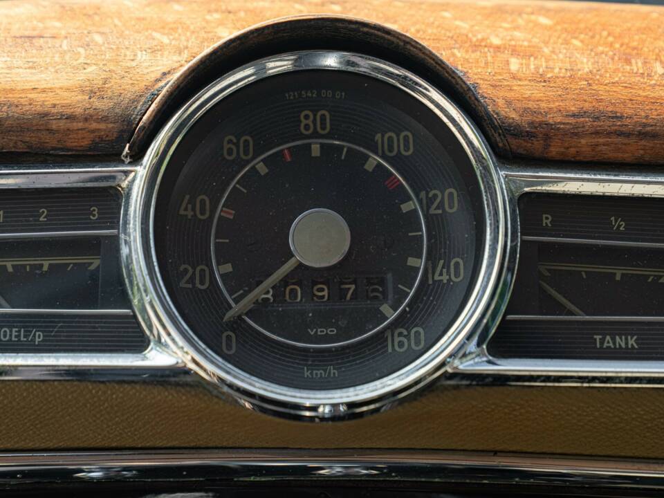 Imagen 41/50 de Mercedes-Benz 190 (1955)