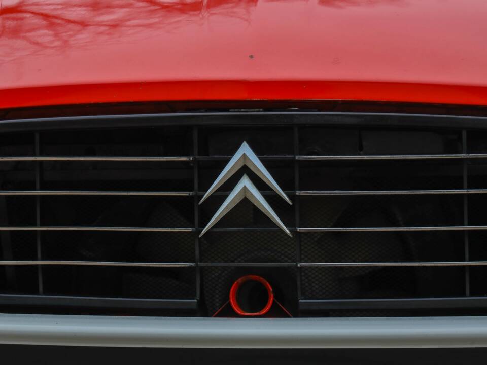 Bild 19/50 von Citroën Dyane 6 (1980)