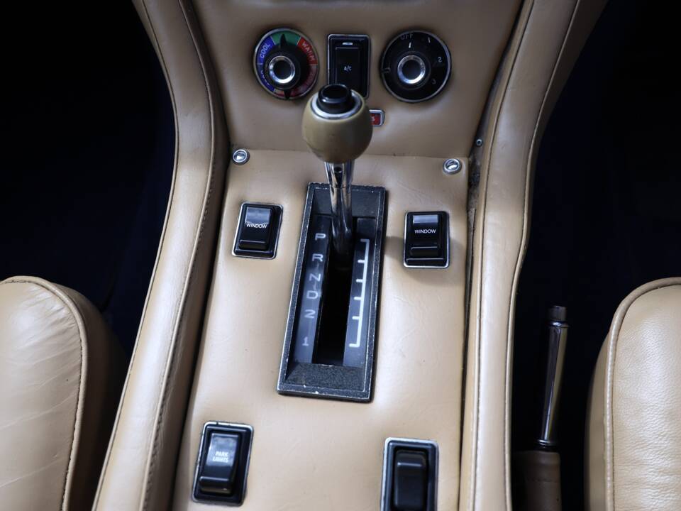 Bild 30/50 von Jensen Interceptor  MK III (1972)