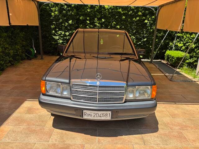 Bild 2/37 von Mercedes-Benz 190 E 2.0 (1991)