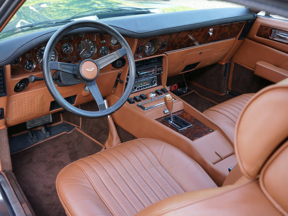 Afbeelding 26/50 van Aston Martin V8 Vantage (1980)