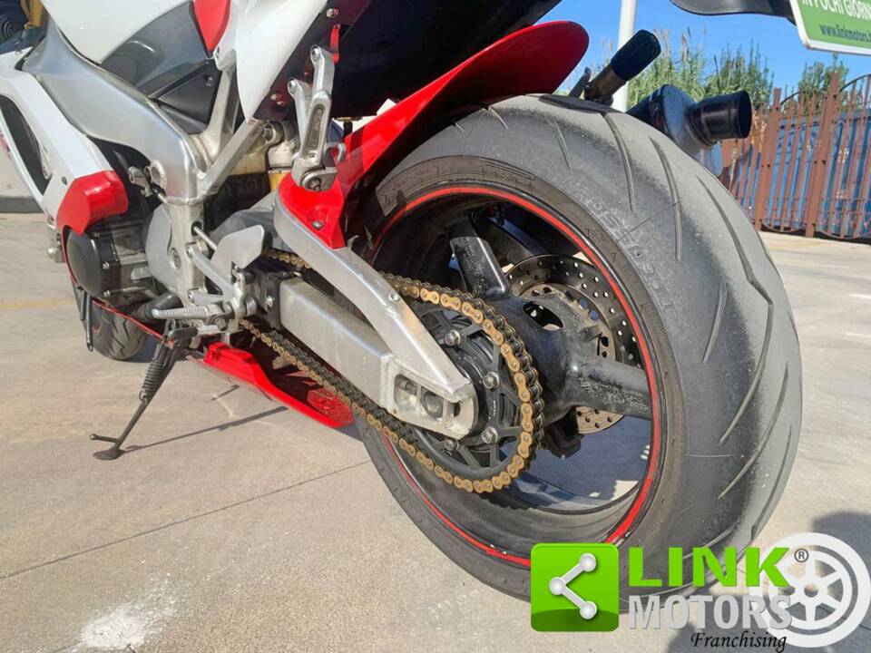 Imagen 6/10 de Yamaha DUMMY (1999)