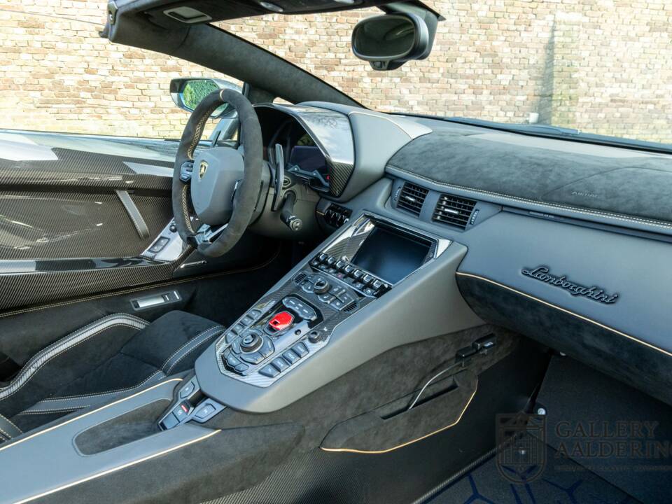 Afbeelding 12/50 van Lamborghini Aventador LP 770-4 SVJ Roadster (2020)