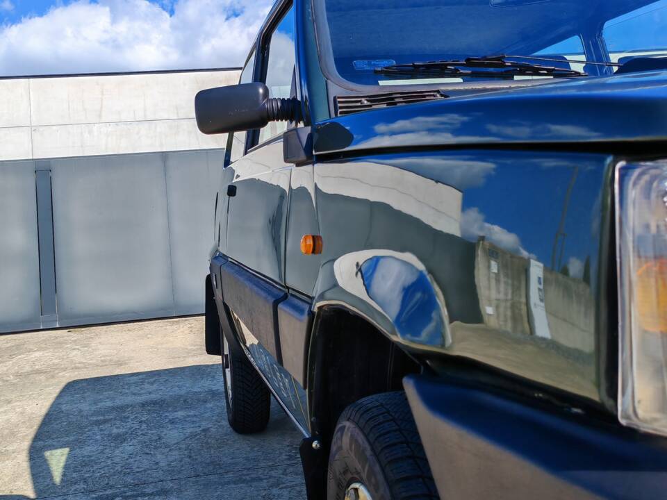 Bild 16/44 von FIAT Panda 4x4 1,0 (1990)