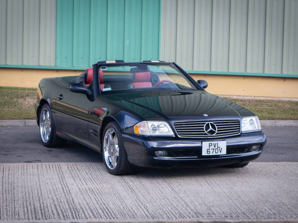 Bild 1/26 von Mercedes-Benz SL 500 (1999)