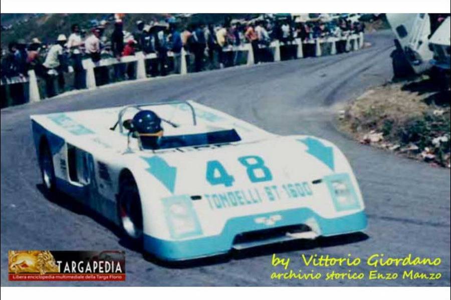 Image 24/28 of Chevron B19 (1971)