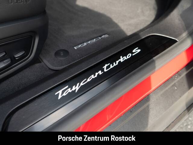 Afbeelding 19/30 van Porsche Taycan Turbo S Sport Turismo (2022)