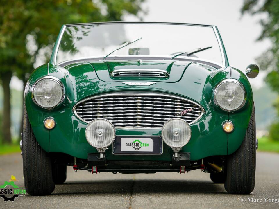 Image 2/59 of Austin-Healey 100&#x2F;6 (BN6) (1958)