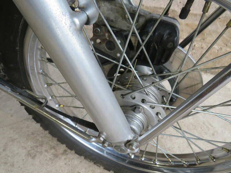 Image 38/50 de Honda CB 400 Four (1977)