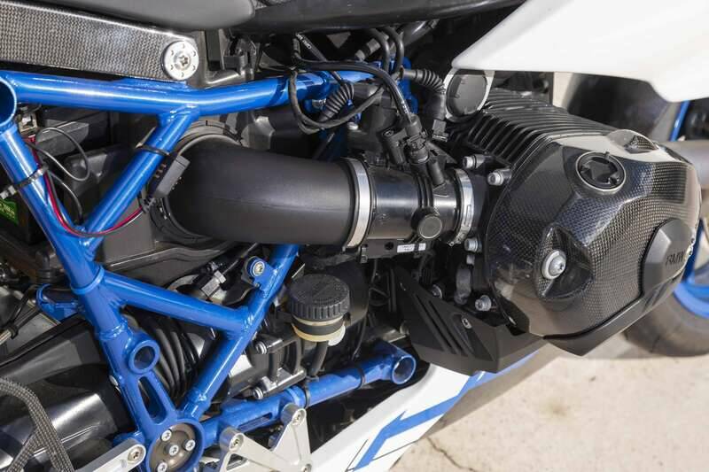 Image 22/47 of BMW HP2 Sport (2010)