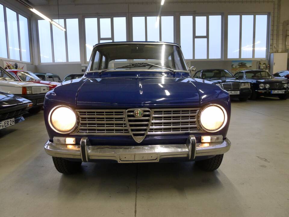Immagine 28/28 di Alfa Romeo Giulia 1300 TI (1966)