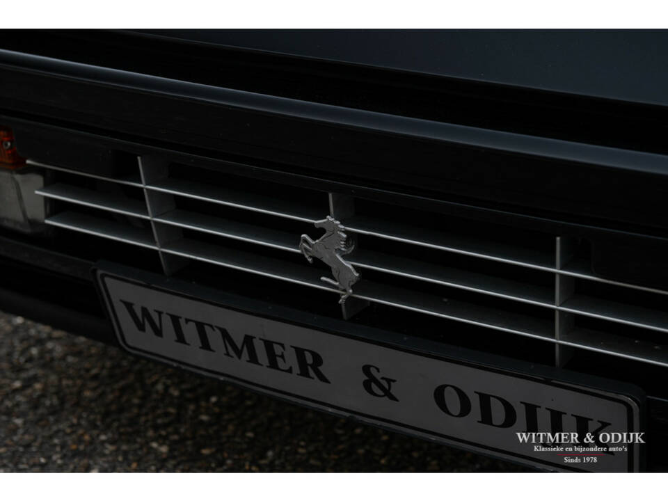 Image 34/41 de Ferrari 328 GTS (1989)