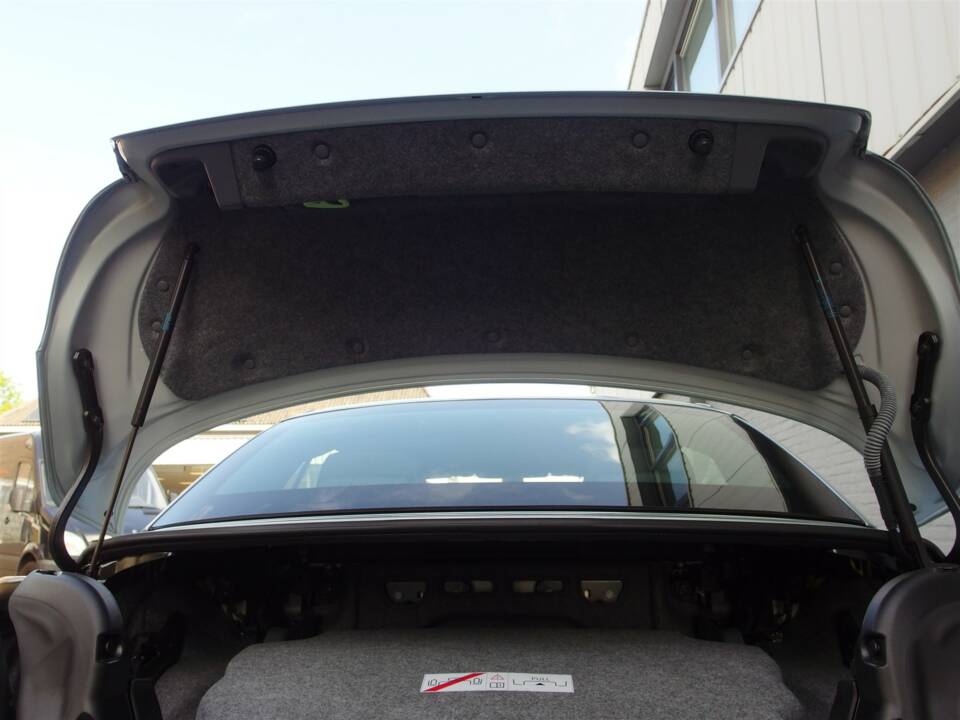 Image 68/98 de BMW M3 (2011)