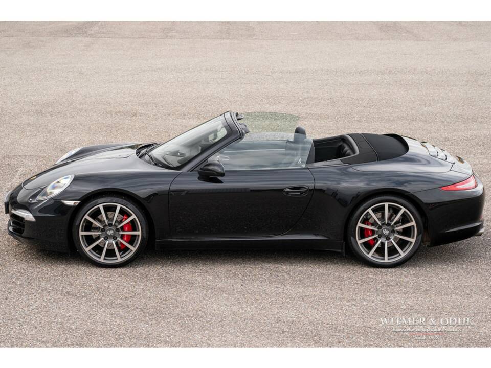 Image 2/28 de Porsche 911 Carrera S (2012)