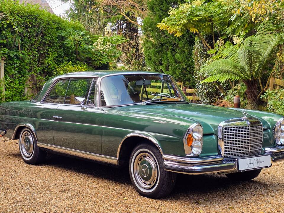 Bild 42/72 von Mercedes-Benz 280 SE 3,5 (1970)