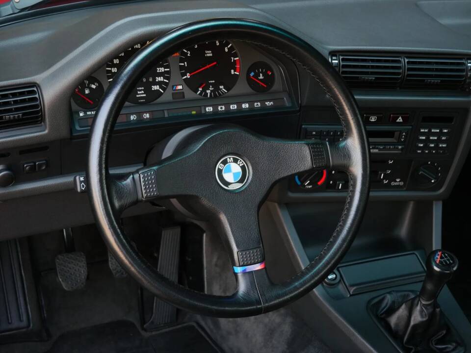 Afbeelding 8/26 van BMW M3 (1989)