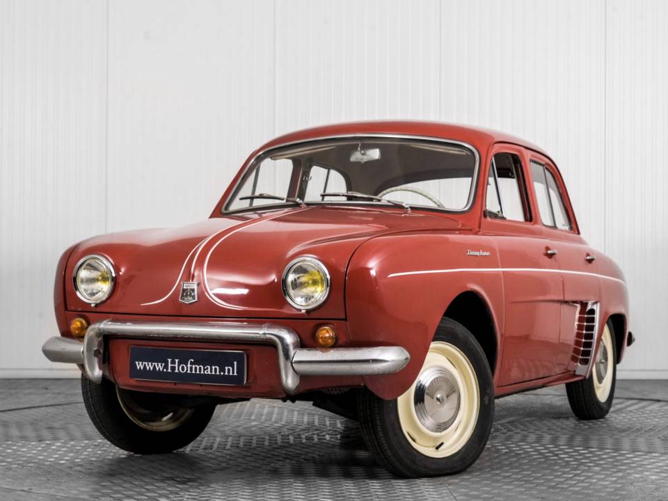 Image 3/49 de Renault Dauphine (1961)