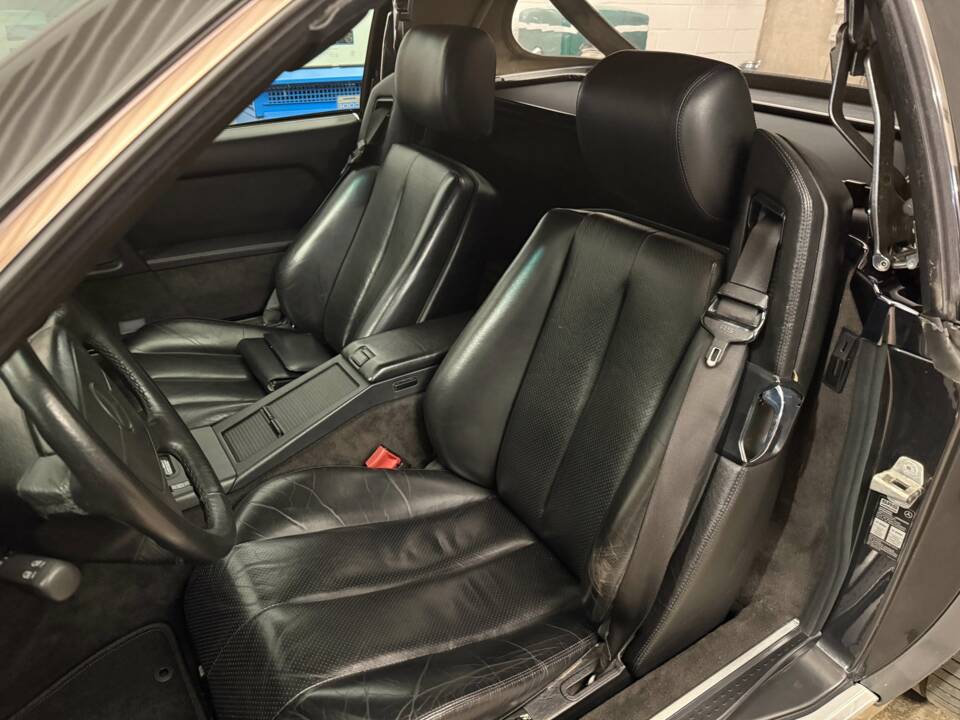 Image 8/16 of Mercedes-Benz 500 SL (1992)