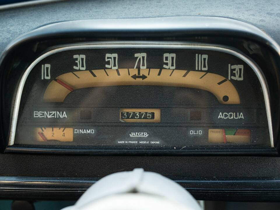 Immagine 28/42 di Renault Ondine (1962)