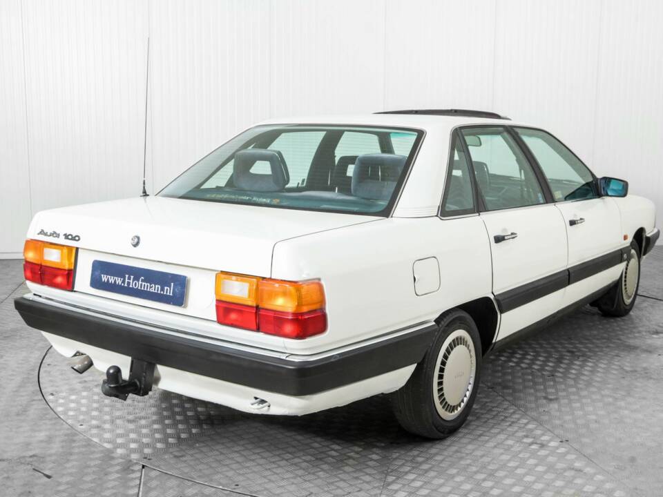 Image 26/50 of Audi 100 - 1.8 (1987)