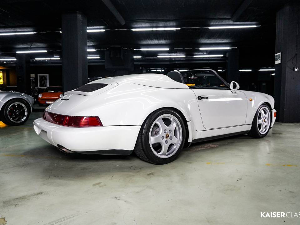 Imagen 23/45 de Porsche 911 Speedster (WTL) (1994)