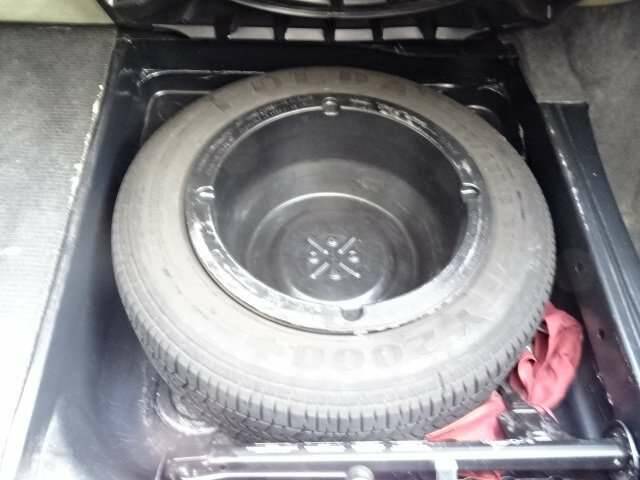 Bild 21/24 von Mercedes-Benz 230 E (1990)