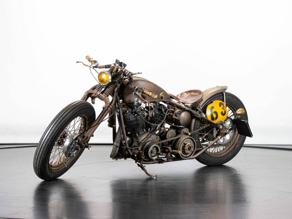 Image 8/50 of Harley-Davidson FXSTC 1340 Softail Custom (1989)