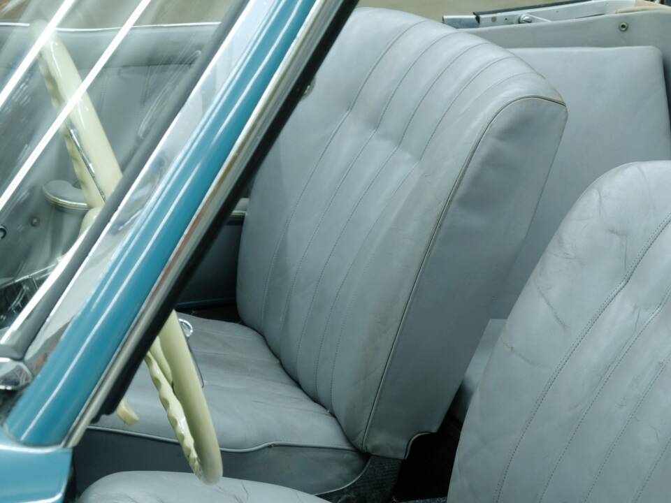 Bild 26/50 von Mercedes-Benz 190 SL (1960)