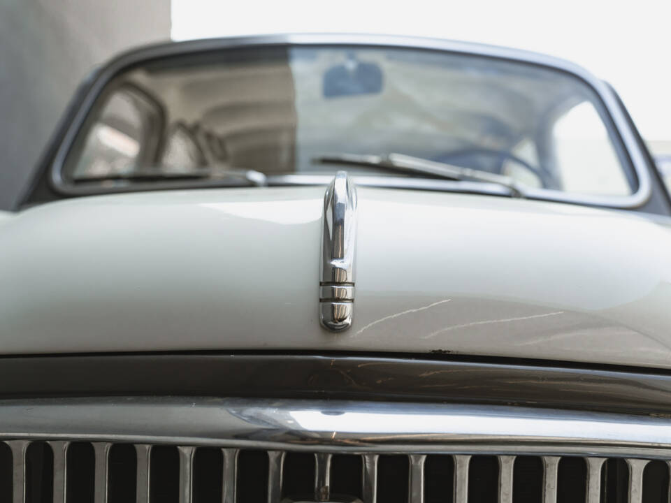 Image 9/37 of FIAT 1100-103 E TV (1957)