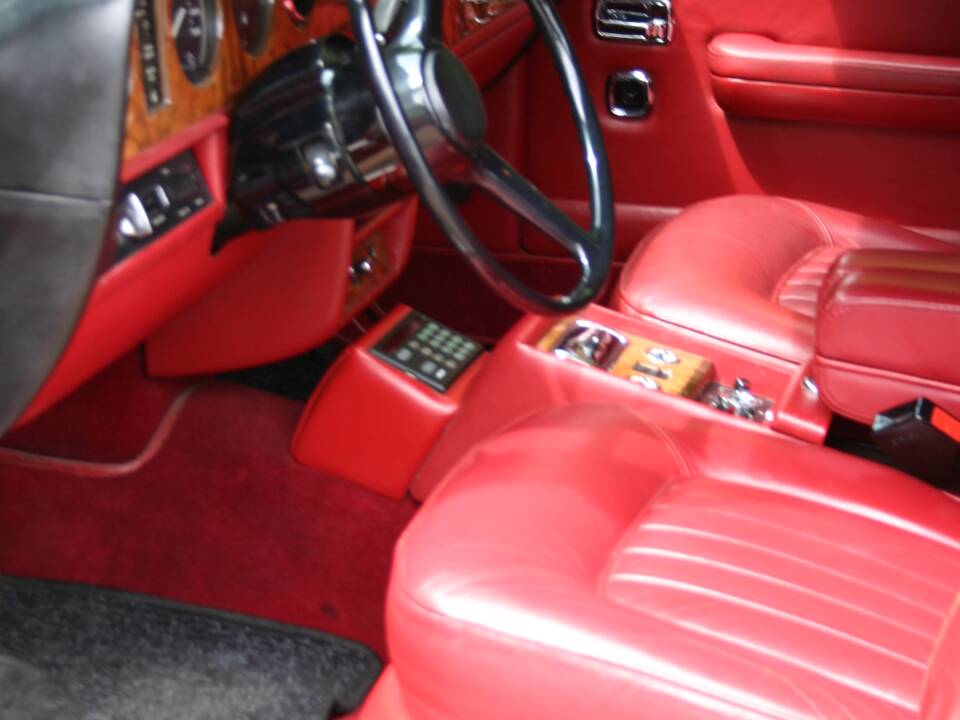Bild 4/8 von Rolls-Royce Silver Spirit (1985)