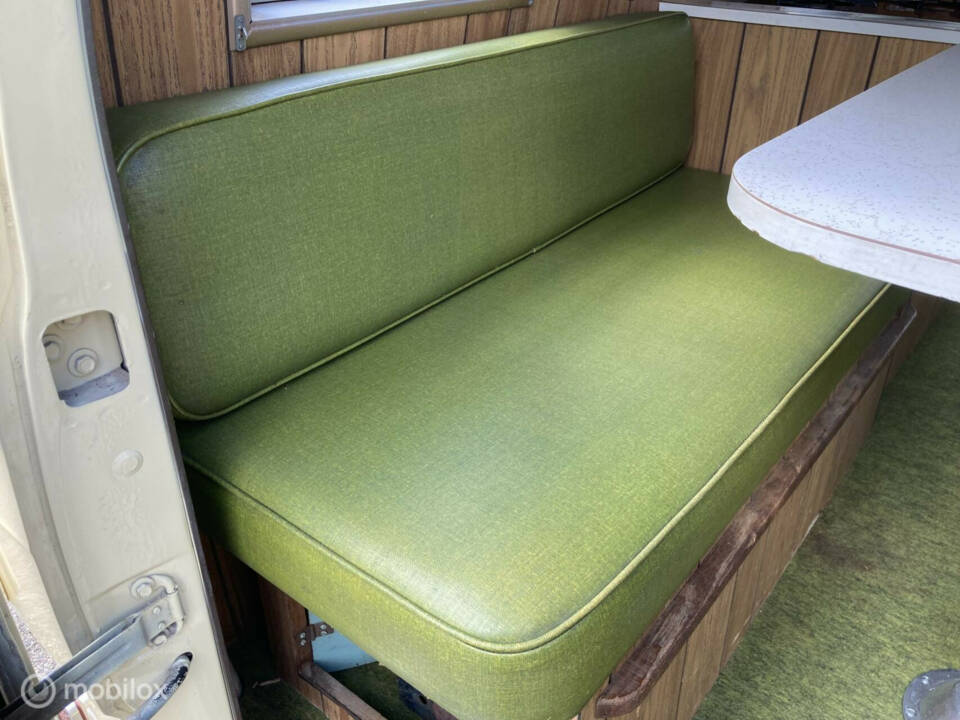 Image 38/50 of Ford Econoline E 300 (1971)