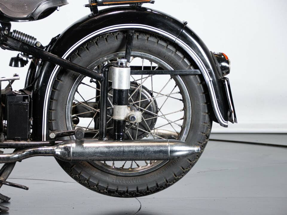 Image 10/50 de BMW R 51 (1954)