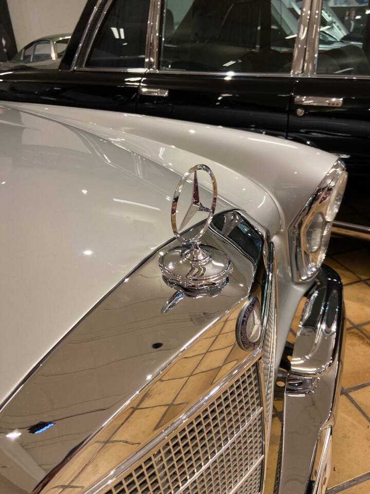 Bild 7/40 von Mercedes-Benz 300 SE (1965)