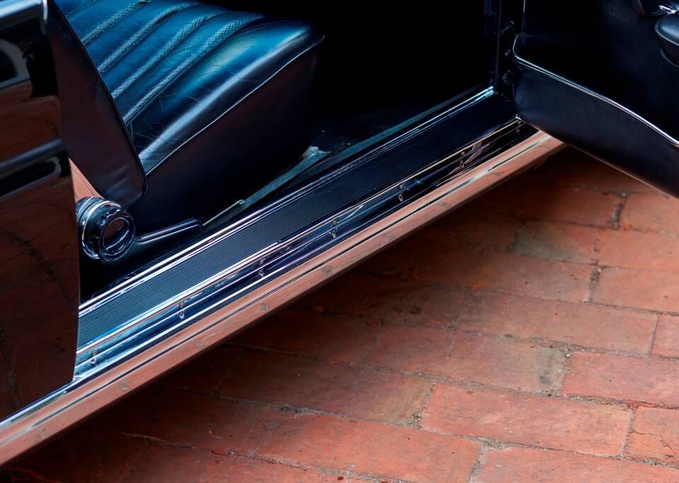 Image 64/188 of Mercedes-Benz 280 SE 3,5 (1971)