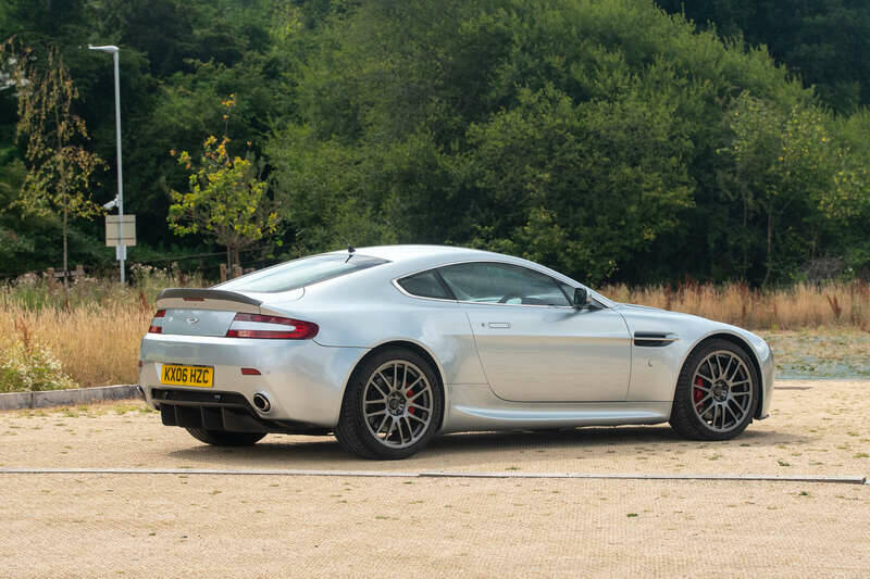 Bild 31/50 von Aston Martin V8 Vantage (2006)