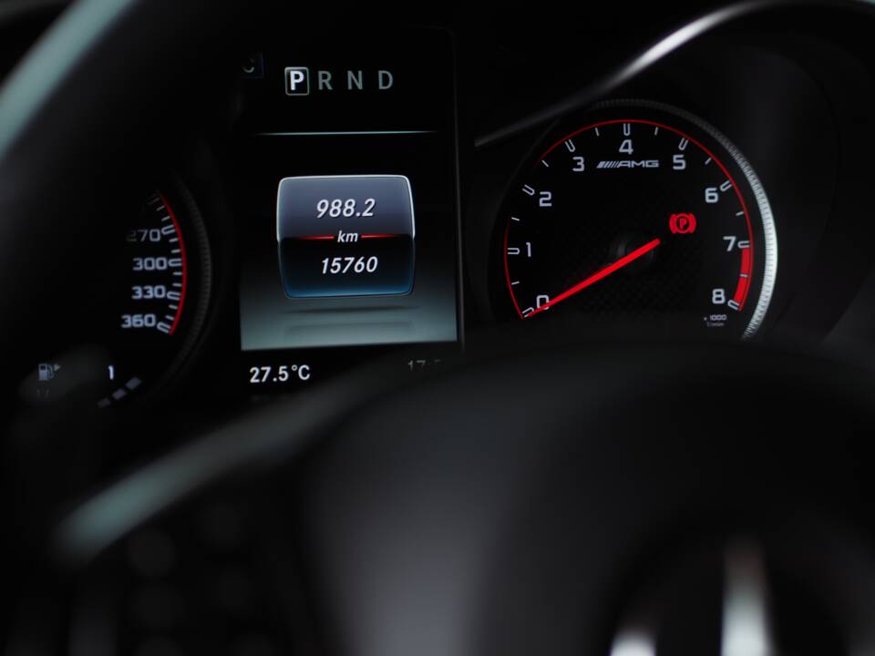Image 41/49 of Mercedes-AMG GT-S (2015)