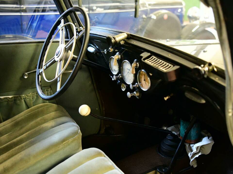 Image 36/50 de Mercedes-Benz 170 V Saloon (1938)