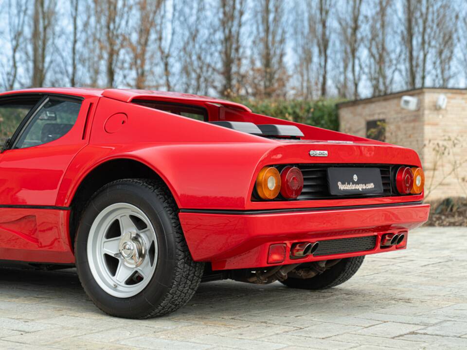 Image 18/50 of Ferrari 512 BBi (1982)