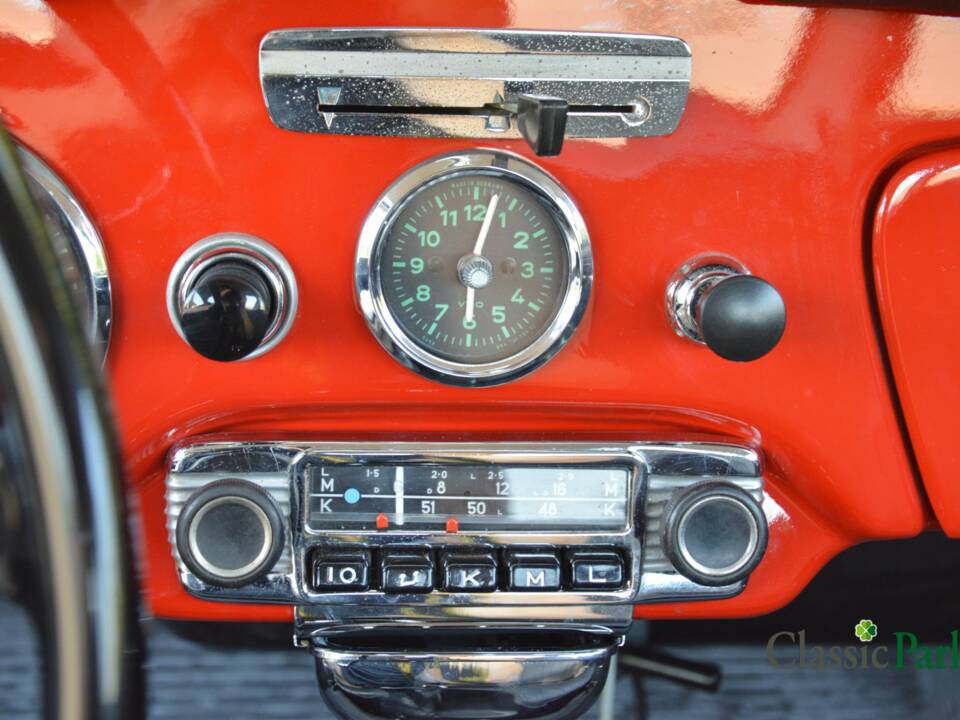 Immagine 26/50 di Porsche 356 B 1600 (1962)