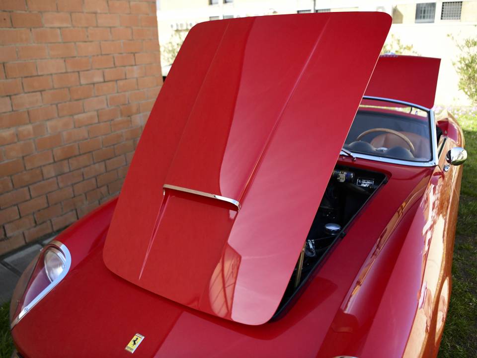 Imagen 29/40 de Ferrari 250 GT Spyder California SWB (1962)