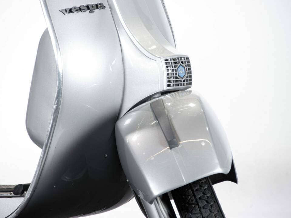 Bild 31/47 von Piaggio Vespa P 200 E (1977)