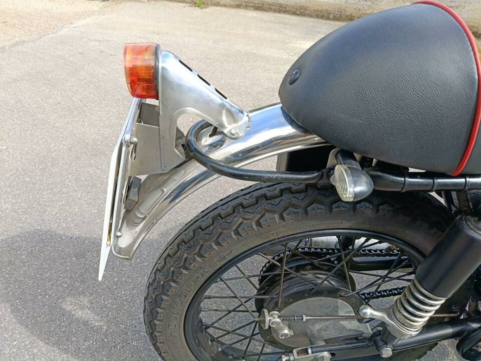 Afbeelding 36/45 van Moto Guzzi DUMMY (1976)