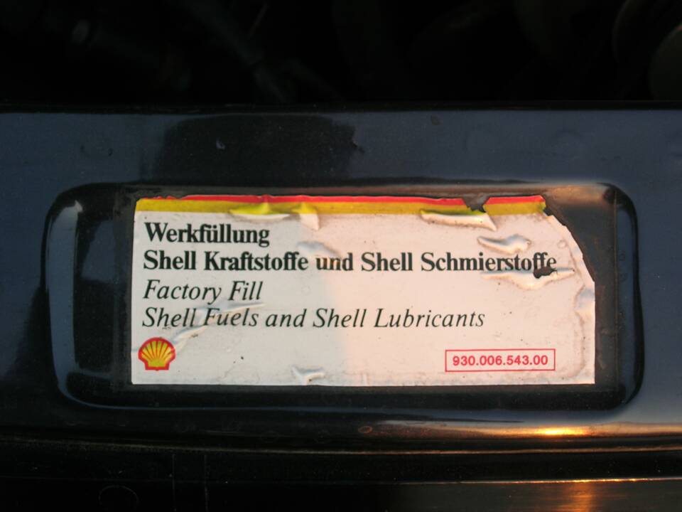 Image 36/42 of Porsche 911 Carrera 2 (1991)