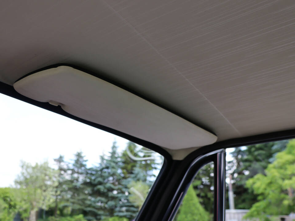 Image 42/50 of BMW 2002 (1970)