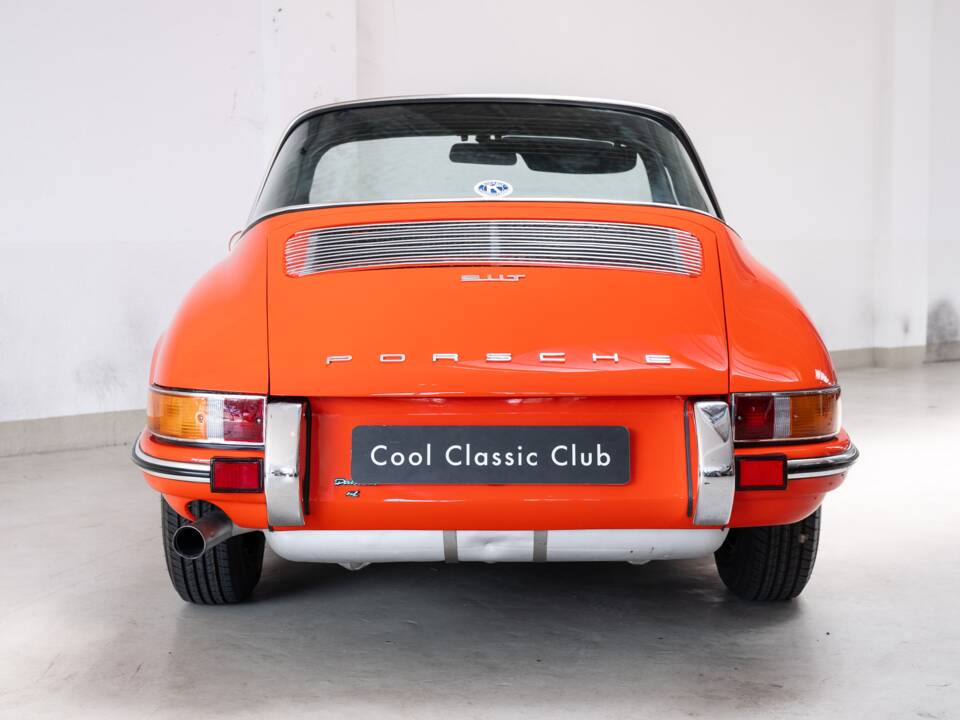 Image 8/41 of Porsche 911 2.0 T (1969)