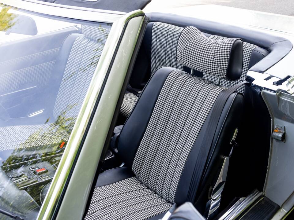 Bild 7/45 von Mercedes-Benz 450 SL (1977)