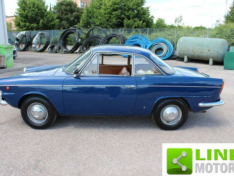 Image 9/10 of FIAT 750 Vignale Coupé (1962)