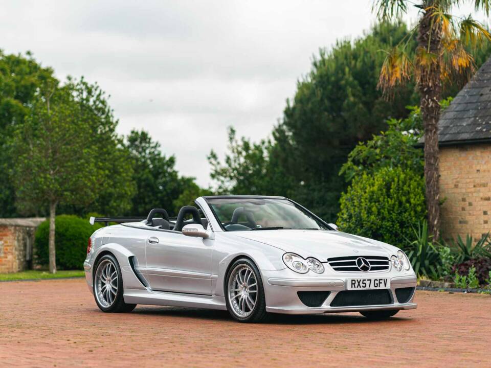 Bild 2/28 von Mercedes-Benz CLK DTM AMG (2006)